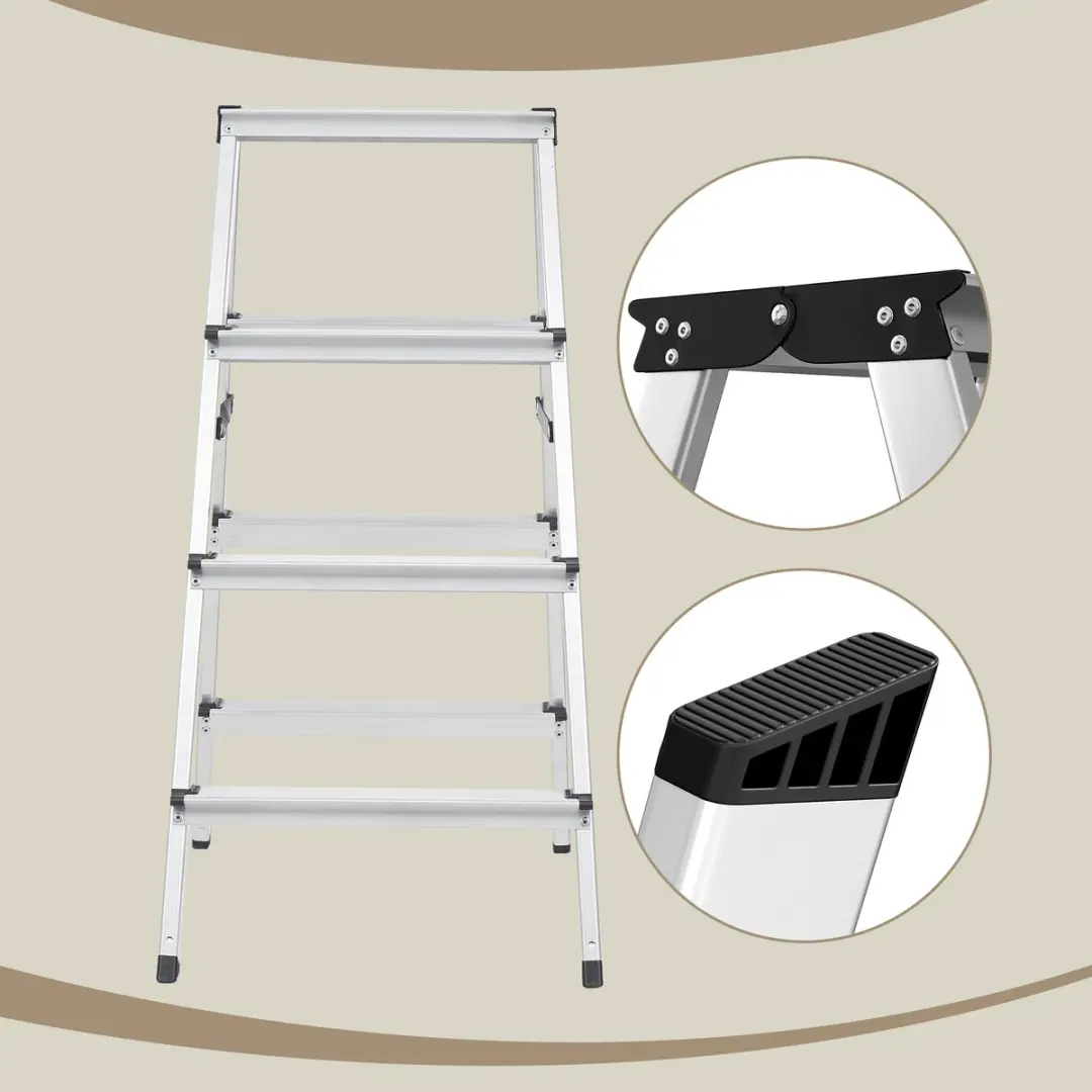 Songmics GLT014E01 Aluminium Trapladder - 4 Treden - 150 kg