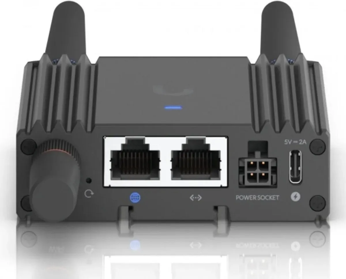 Ubiquiti UMR-Ultra Router 4G LTE - 2x WAN/Ethernet - Zwart