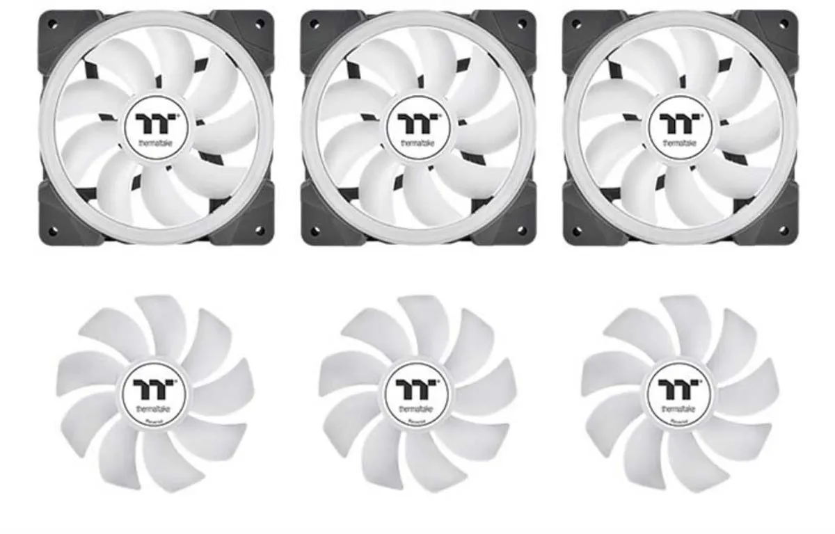 Thermaltake MAGFloe 420 Ultra ARGB Processor Koeler 14cm - Zwart