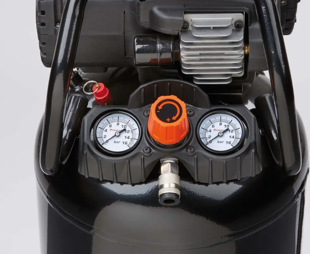 BLACK+DECKER BD227/50V Luchtcompressor 1500W - 50L - afbeelding 3 van 6