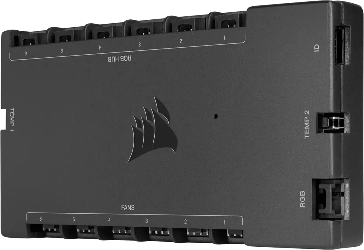 Corsair iCUE Commander Core XT CL-9011112-WW - Zwart