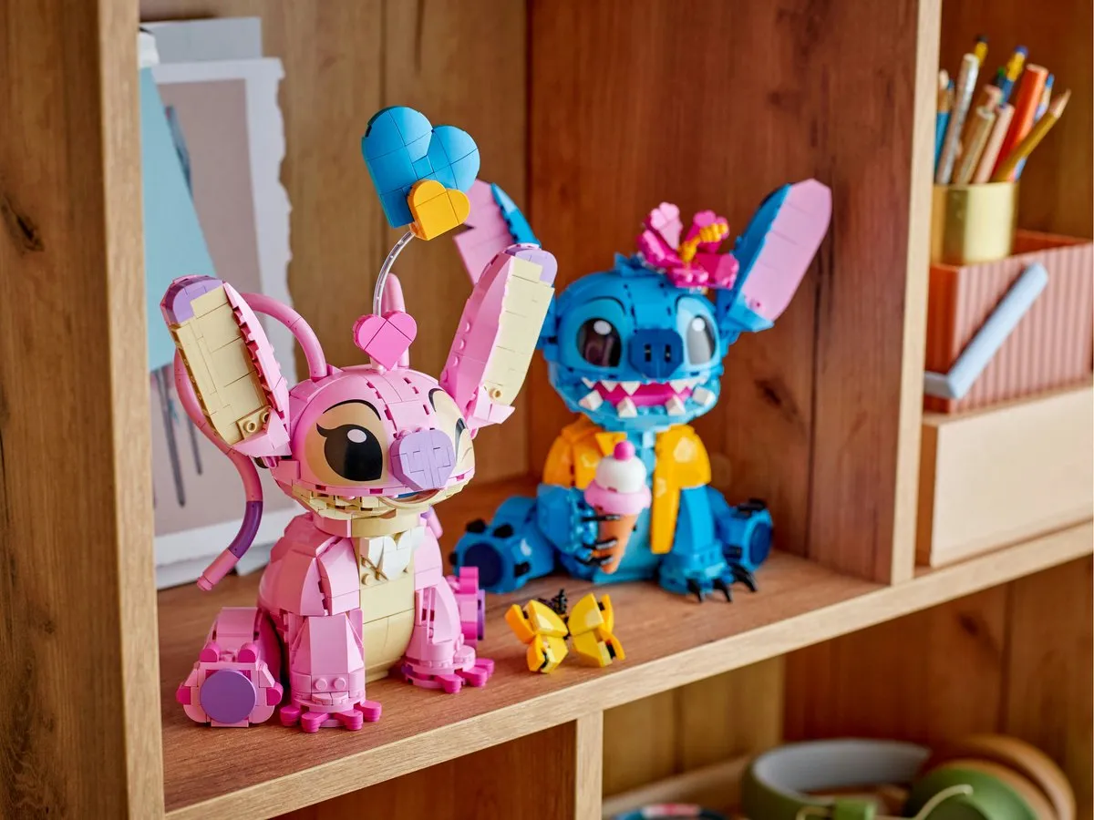 LEGO Disney Angel Lilo & Stitch 43257 - 784 Stukken - Multicolor
