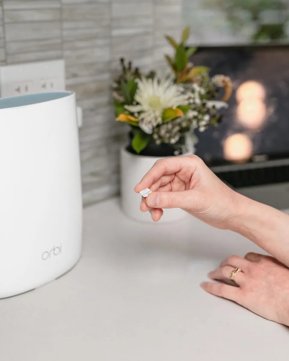 Netgear Orbi LBR20 Mesh WiFi AX2200 - Wit - afbeelding 6 van 6
