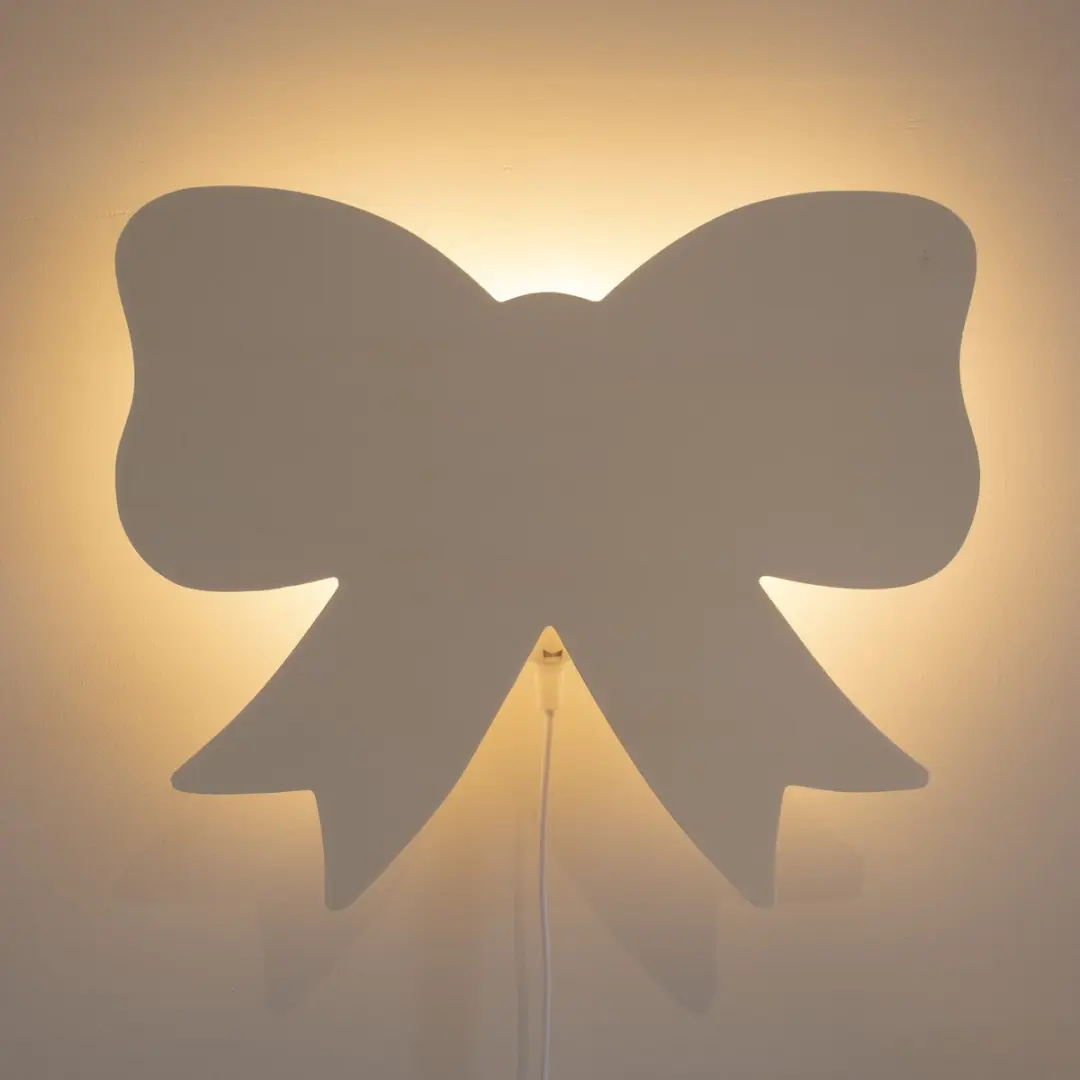 TreeToys Houten Wandlamp Strikje
