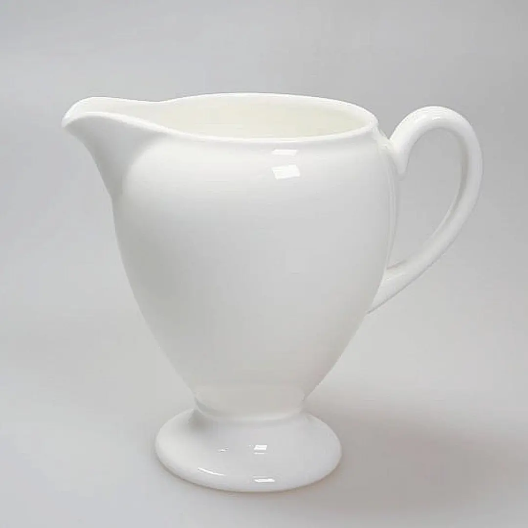 Wedgwood Globe Melkkannetje 150ml