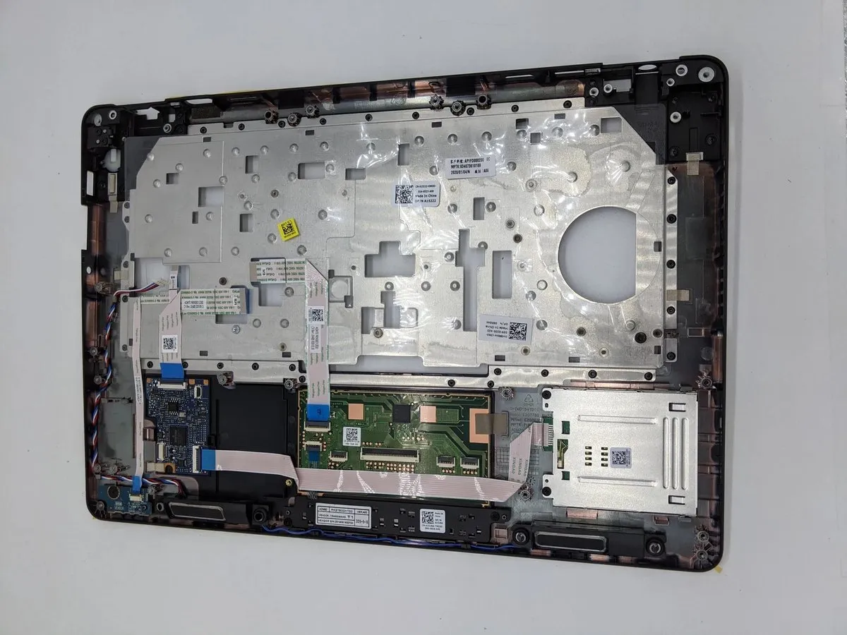Dell Latitude E5470 Palmrest met Touchpad 8RG44 - Zwart