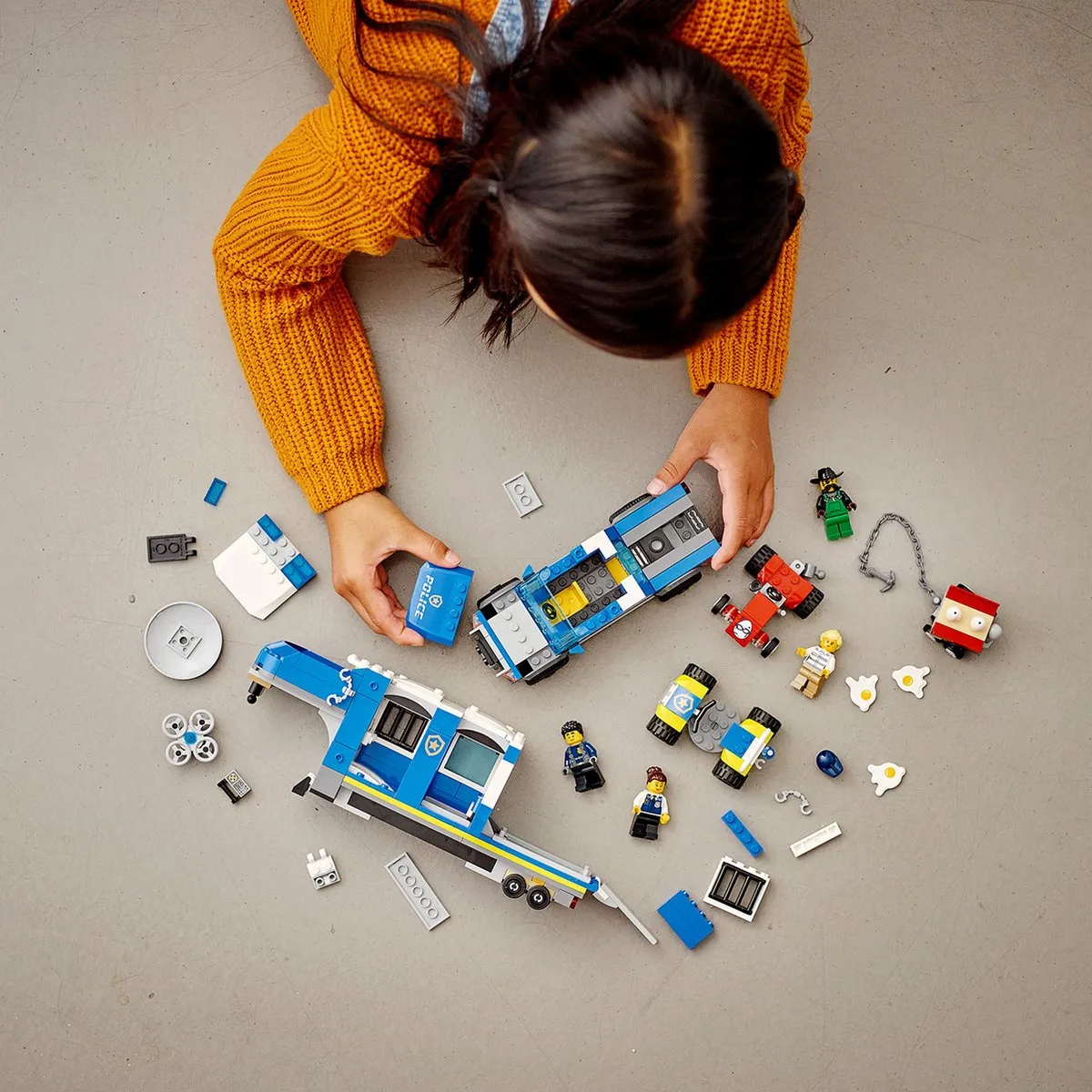 LEGO City Mobiele Commandowagen Politie 60315 - 436 Stukken - afbeelding 6 van 6