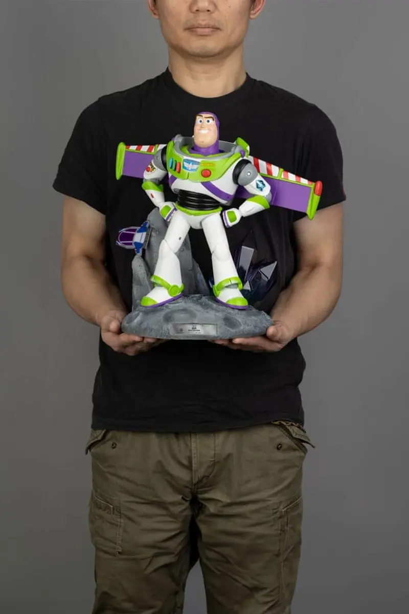 Beast Kingdom Toys Master Craft Disney Toy Story Ranger Buzz Statue - Multi - afbeelding 6 van 6