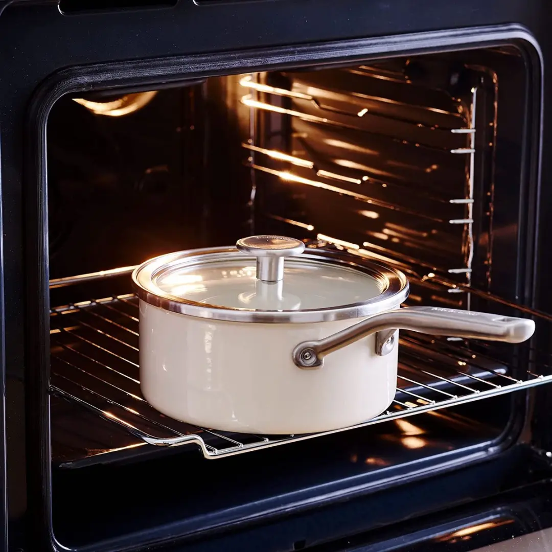 KitchenAid Steel Core Steelpan 16cm - 1,3L - Amandelwit - Inductie