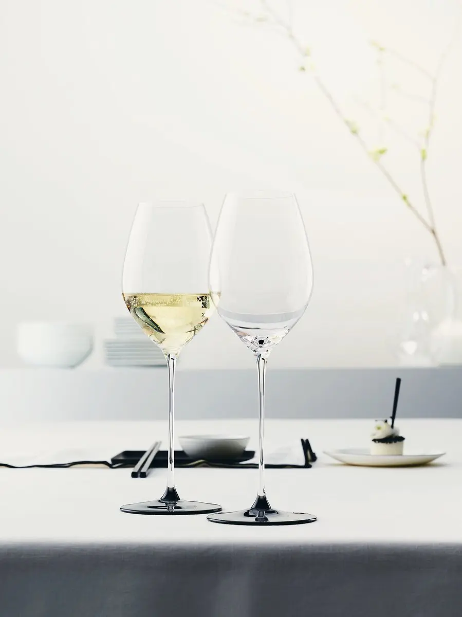 Riedel Witte Wijnglas Fatto A Mano Black Tie 464ml