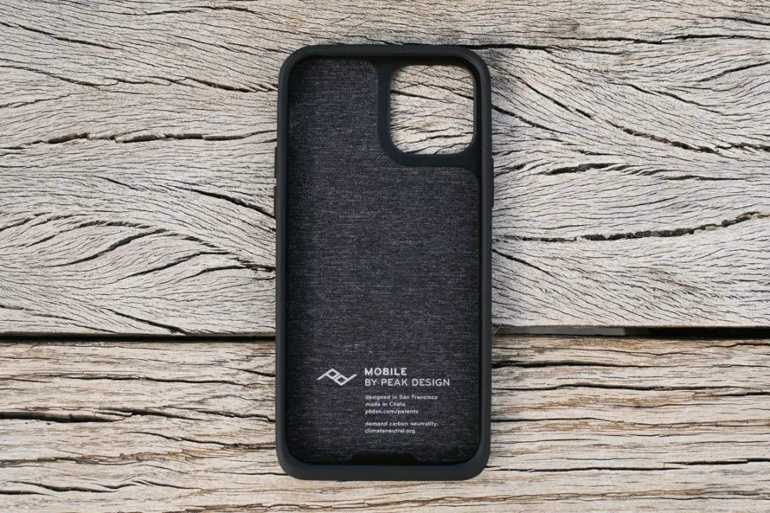 Peak Design Mobile Everyday Loop Case iPhone 14 - Charcoal - M-LC-AX-CH-1 - afbeelding 3 van 6