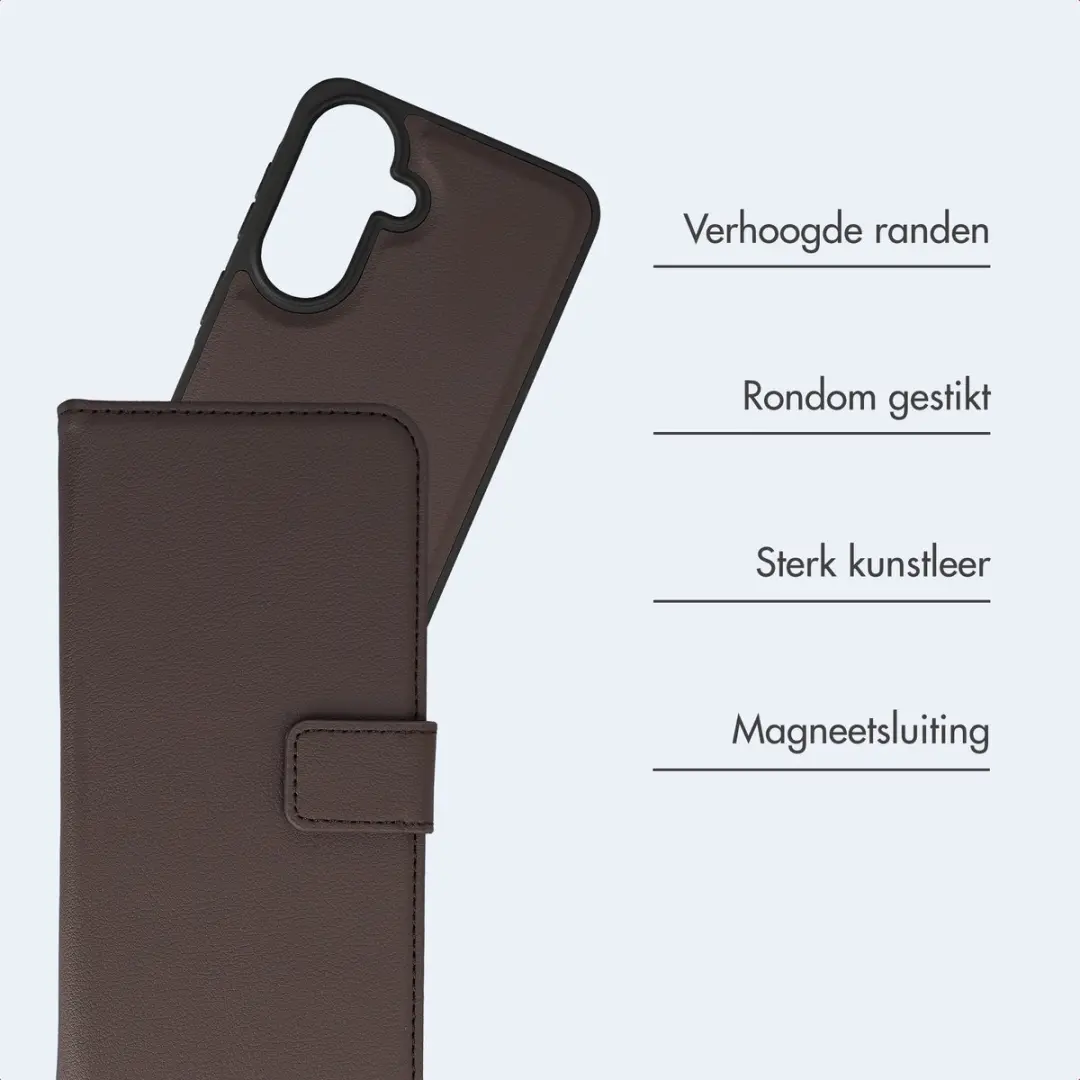 Imoshion Bookcase Hoesje Samsung Galaxy A57 - 3 Pasjes - Bruin