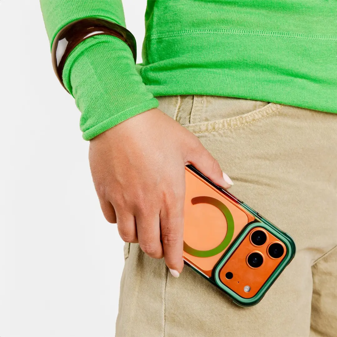 Selencia iPhone 17 Pro Max Hoesje - Gradient Groen/Bruin