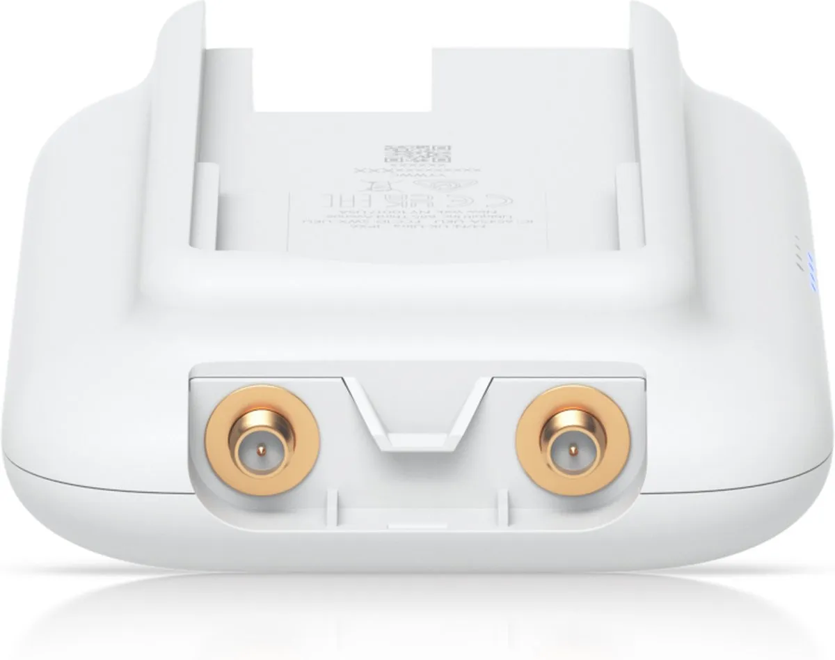 Ubiquiti UniFi UK-Ultra Outdoor Access Point - WiFi 5 - 1200 Mbps - Wit