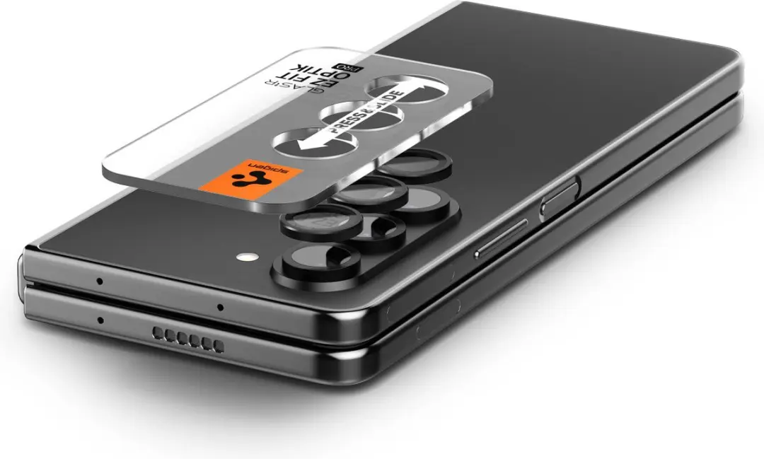 Spigen Optik Camera Lens Protector AGL06524 - 2 Stuks
