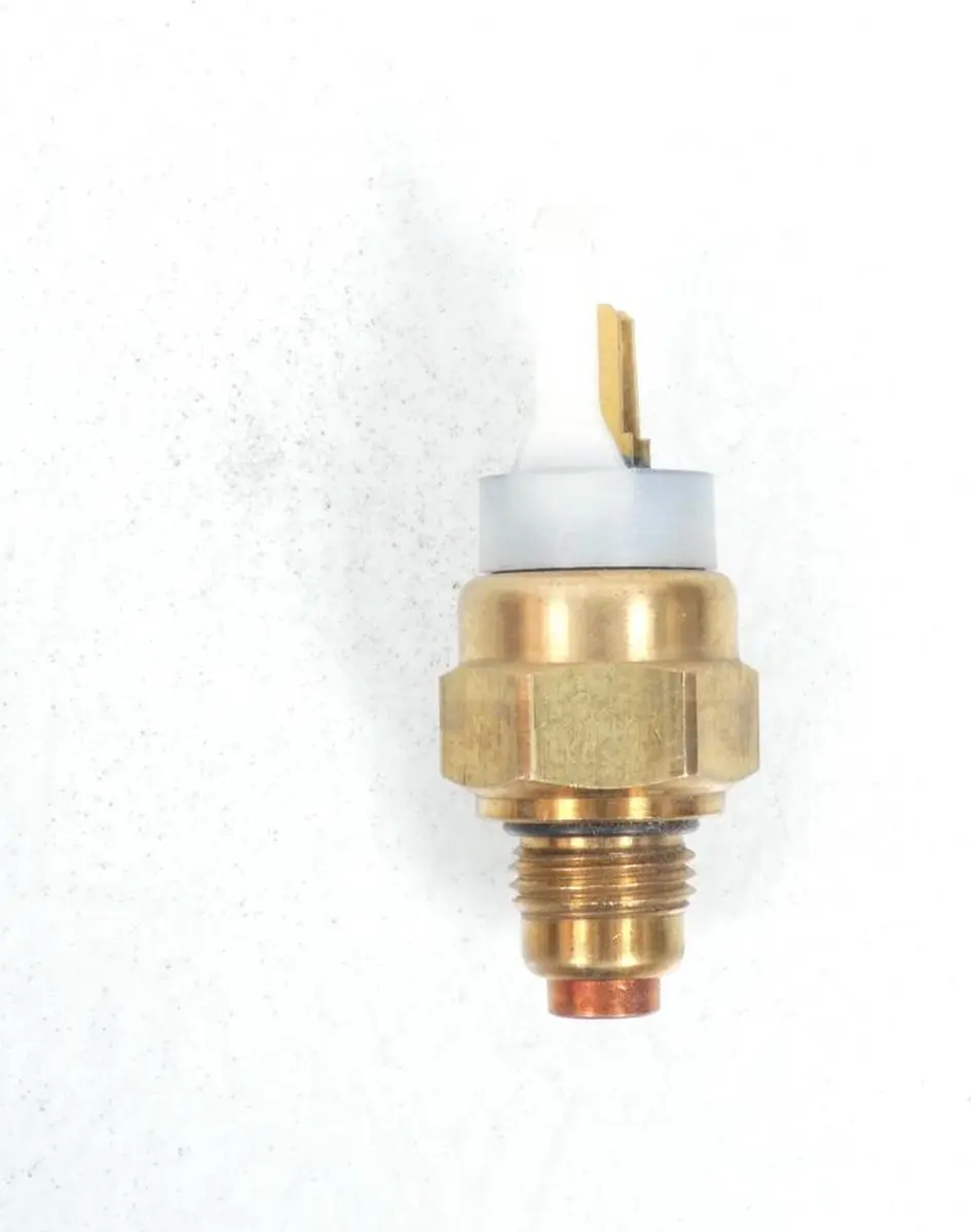 Yamaha R1 Temperatuursensor 105°C - 3LN8-25600-10-0