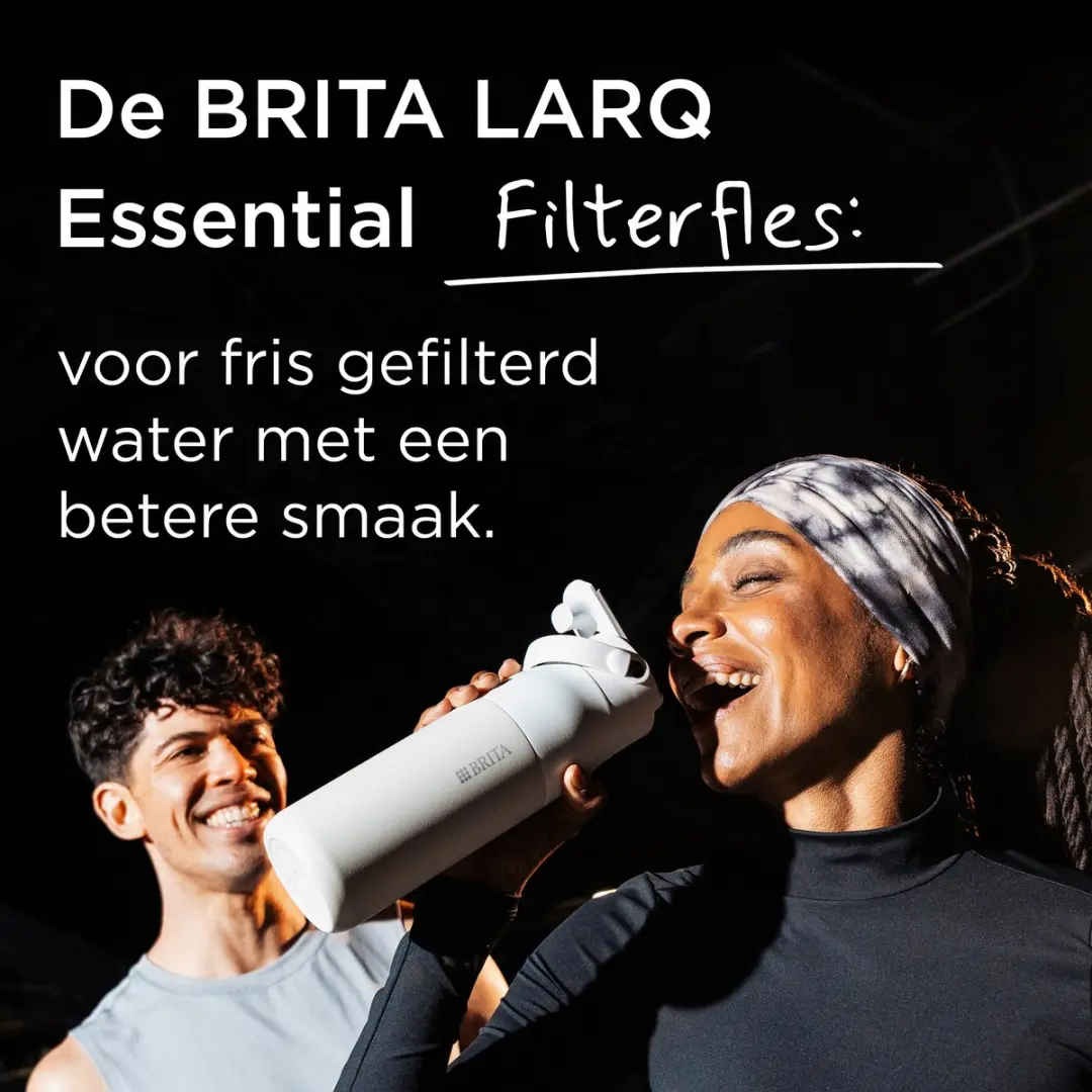 BRITA LARQ Essential Waterfles 680ml - Groen - Incl. filterrietje