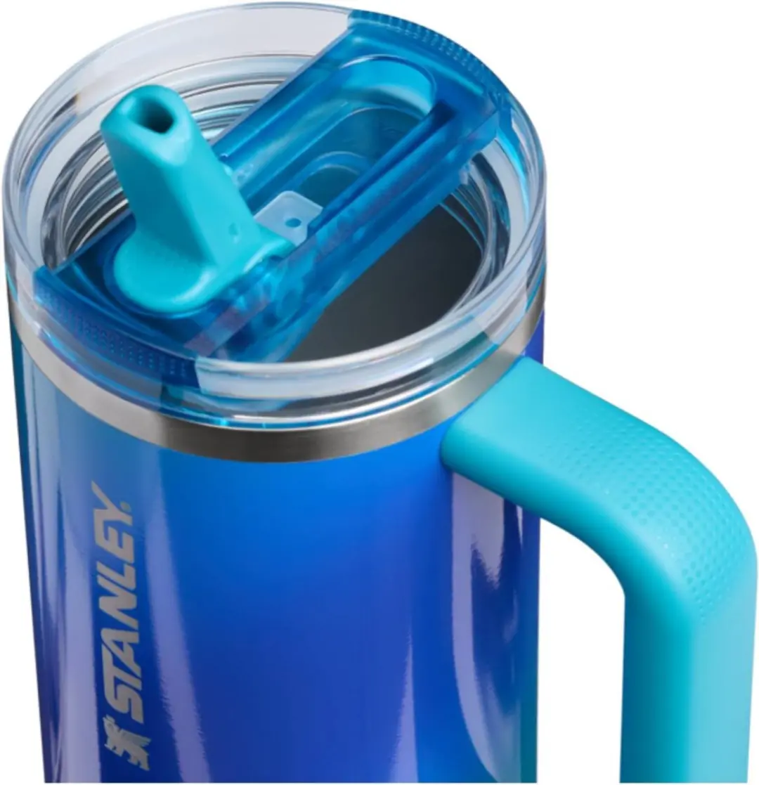 Stanley Quencher ProTour Flip Straw Tumbler 0,89L - Sea Glass Aura - afbeelding 2 van 6