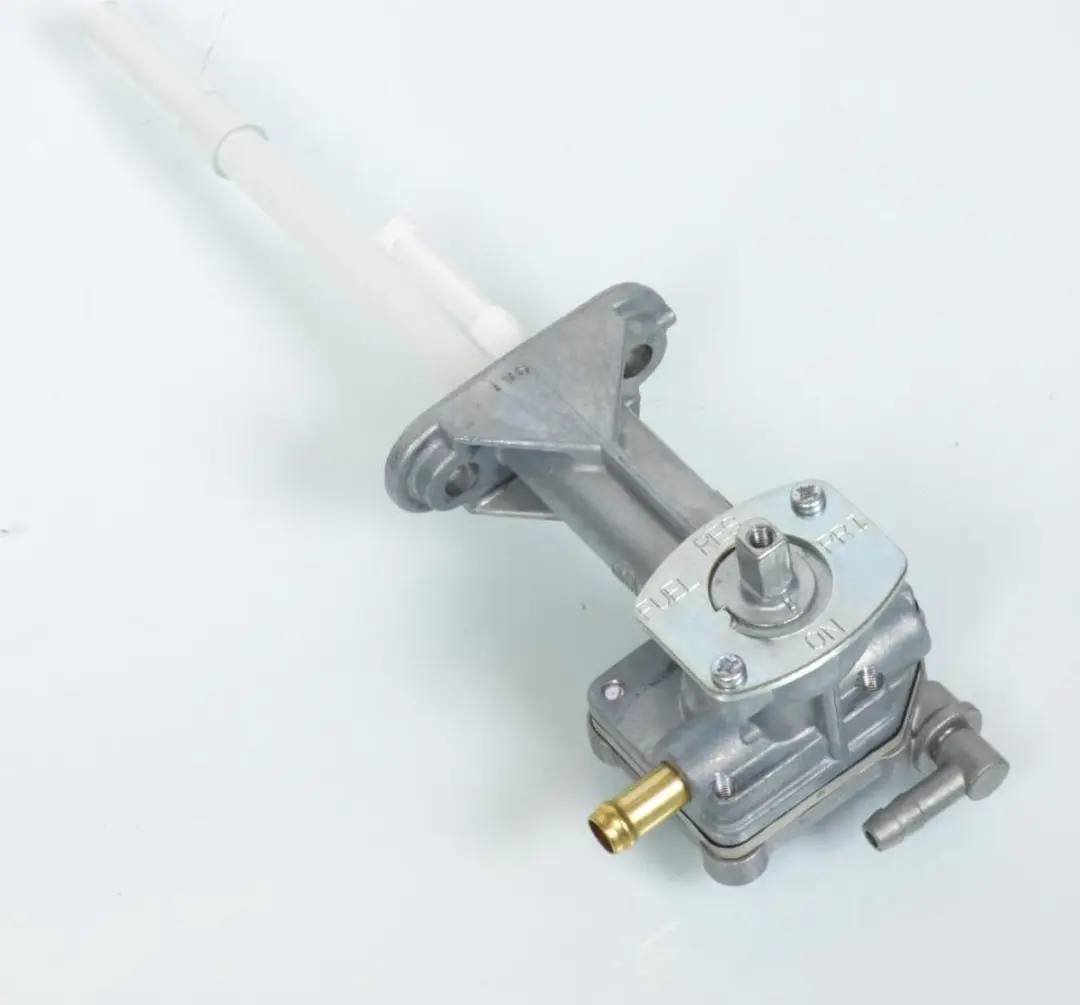 Yamaha 600 Diversion Brandstoftankklep 4BP24500-01-00