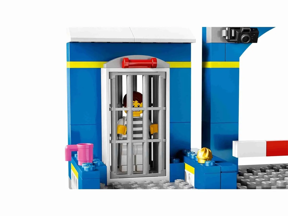 LEGO City Achtervolging Politiebureau Bouwset 60370 - Meerkleurig - afbeelding 3 van 6