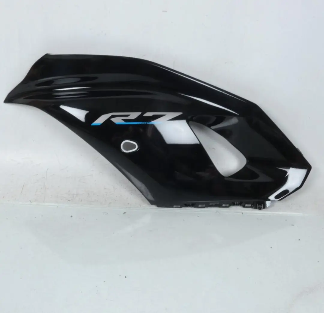 Yamaha YZF-R7 2022 Flanc Gauche - Zwart