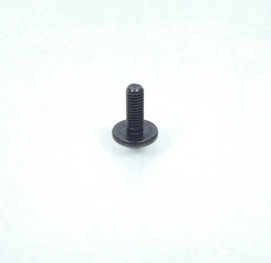 Yamaha M6 Schroef 100mm 850 MT-07 2014 - 90111-06151