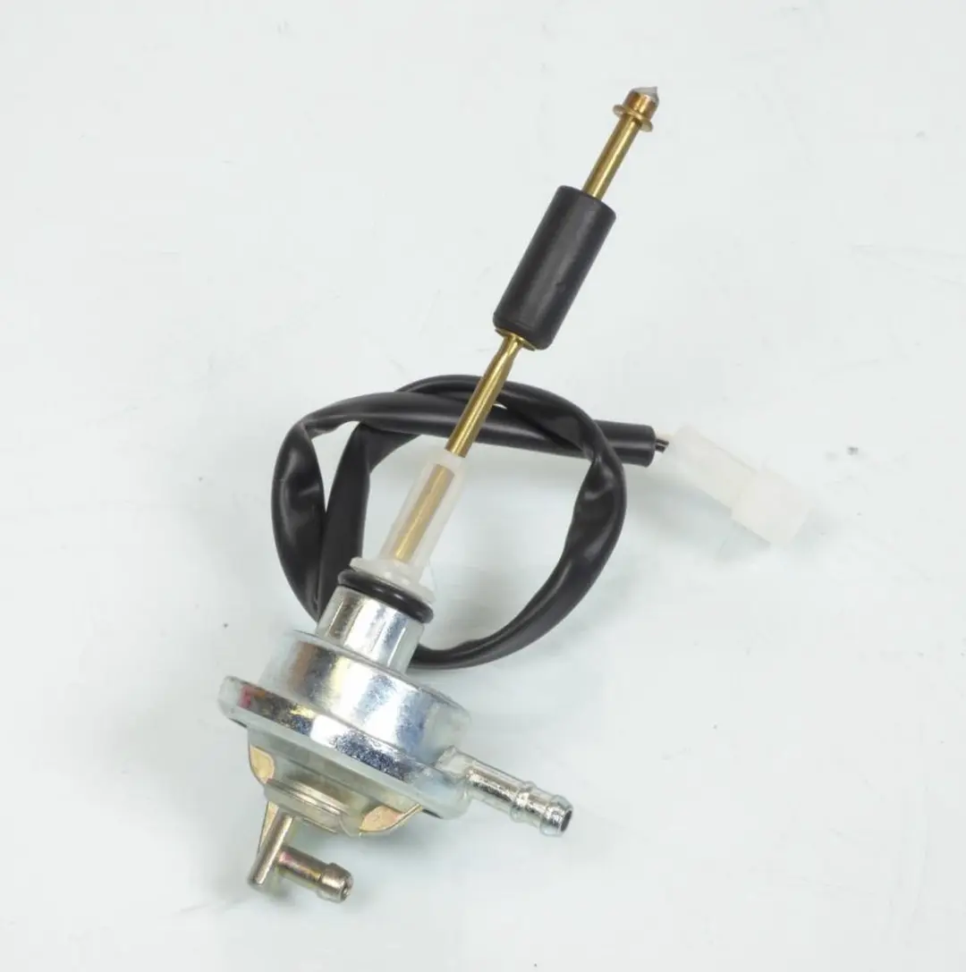 Yamaha 50 DTR Brandstofkraan 1D4-F4500