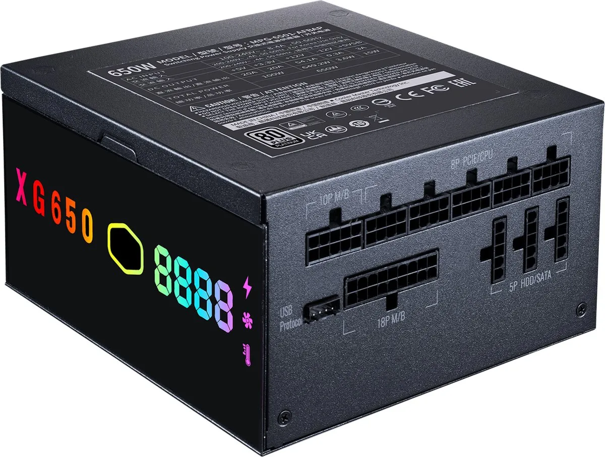 Cooler Master XG650 Plus Platinum Voeding 650W - Zwart