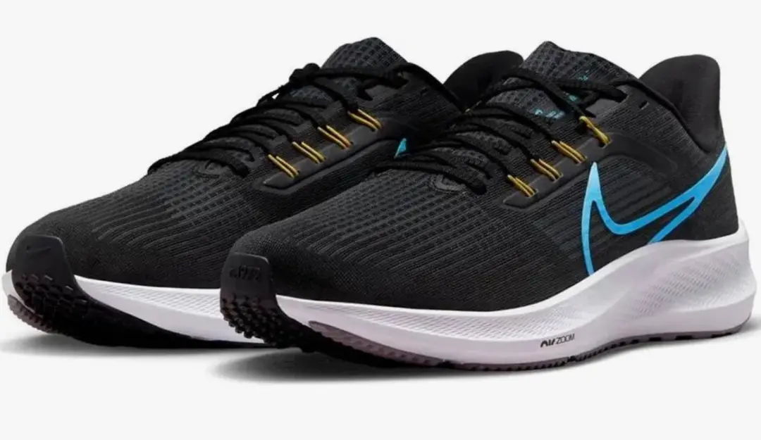 Nike Air Zoom Pegasus 39 Sportschoenen 42.5 - Zwart/Wit/Blauw