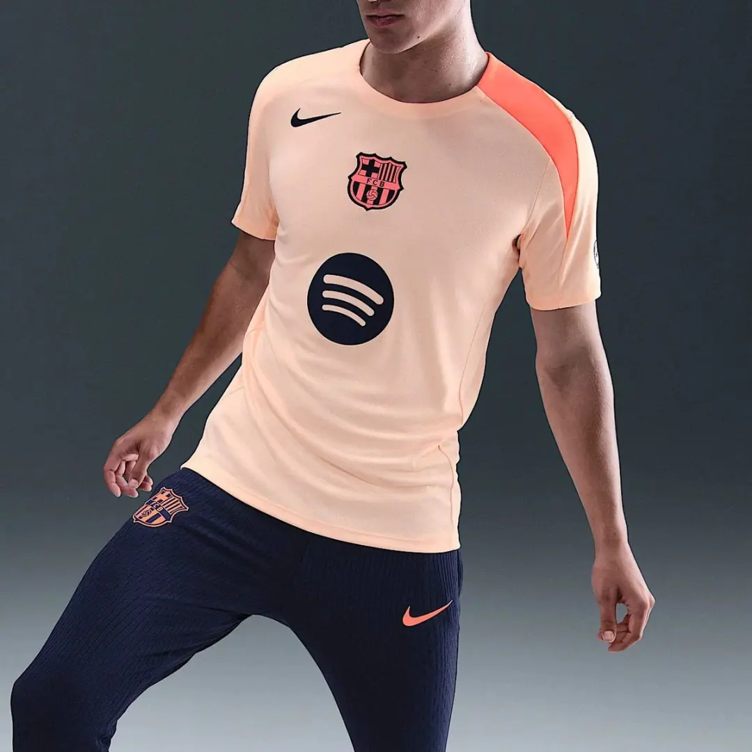 Nike FC Barcelona Strike 2025/26 Shirt Heren - Maat L - Roze