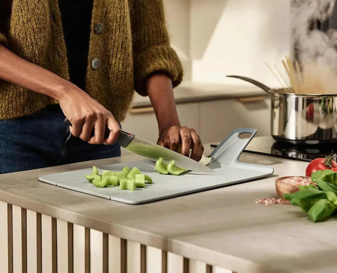 Joseph Joseph Chop2Pot Plus Opvouwbare Snijplank - Zwart