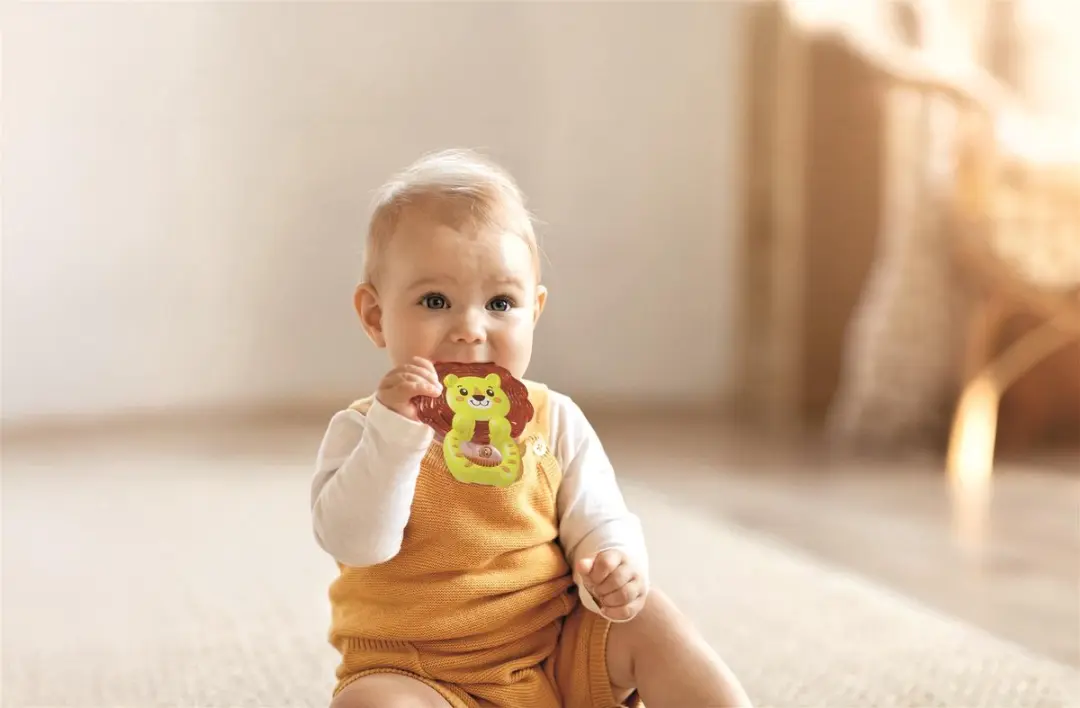 Clementoni Baby Koelbijtring Leeuw - Multikleur