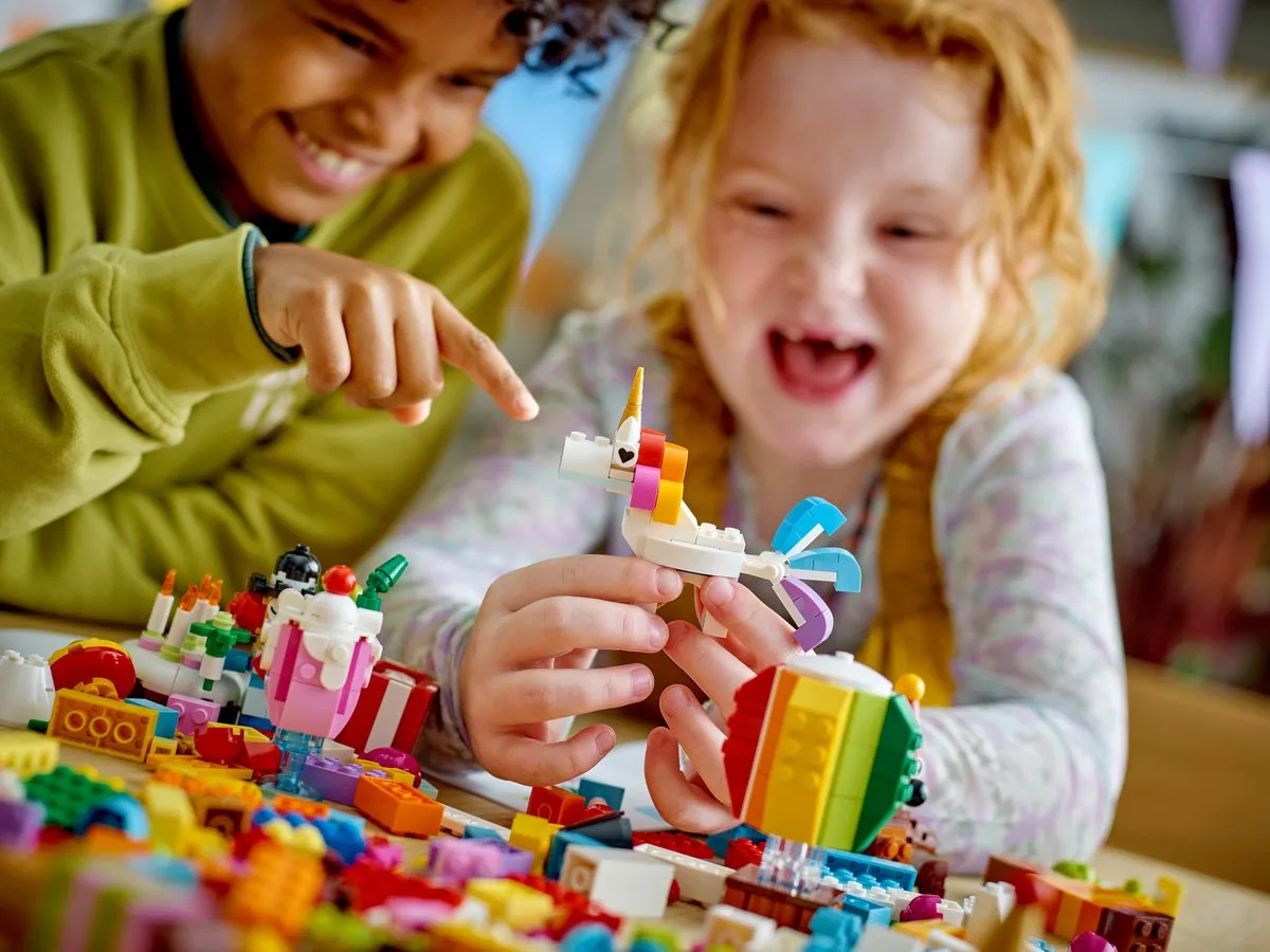 LEGO Classic Creatieve Feestset 11029 - Bouwpakket