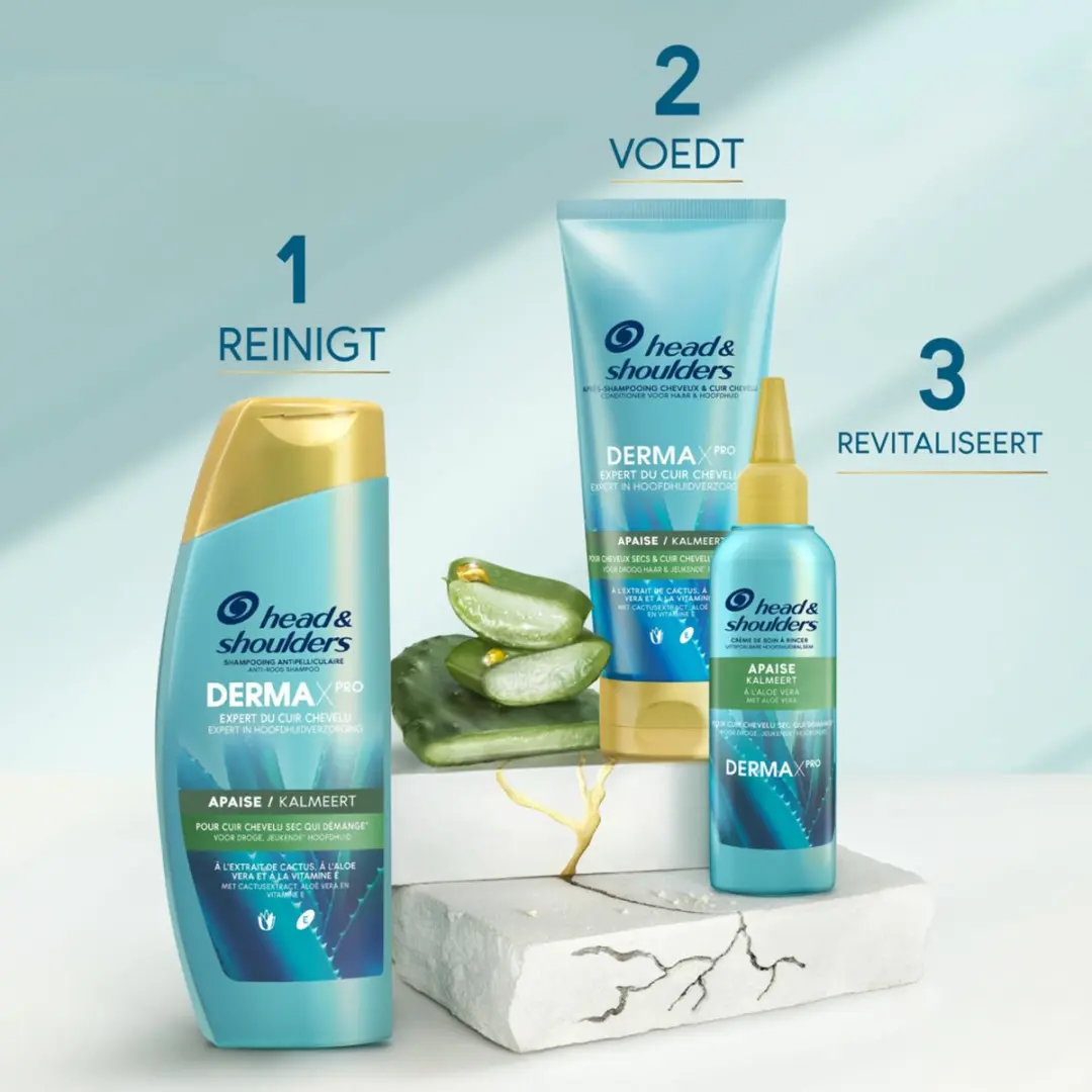 Head & Shoulders DermaXpro Shampoo 225ml