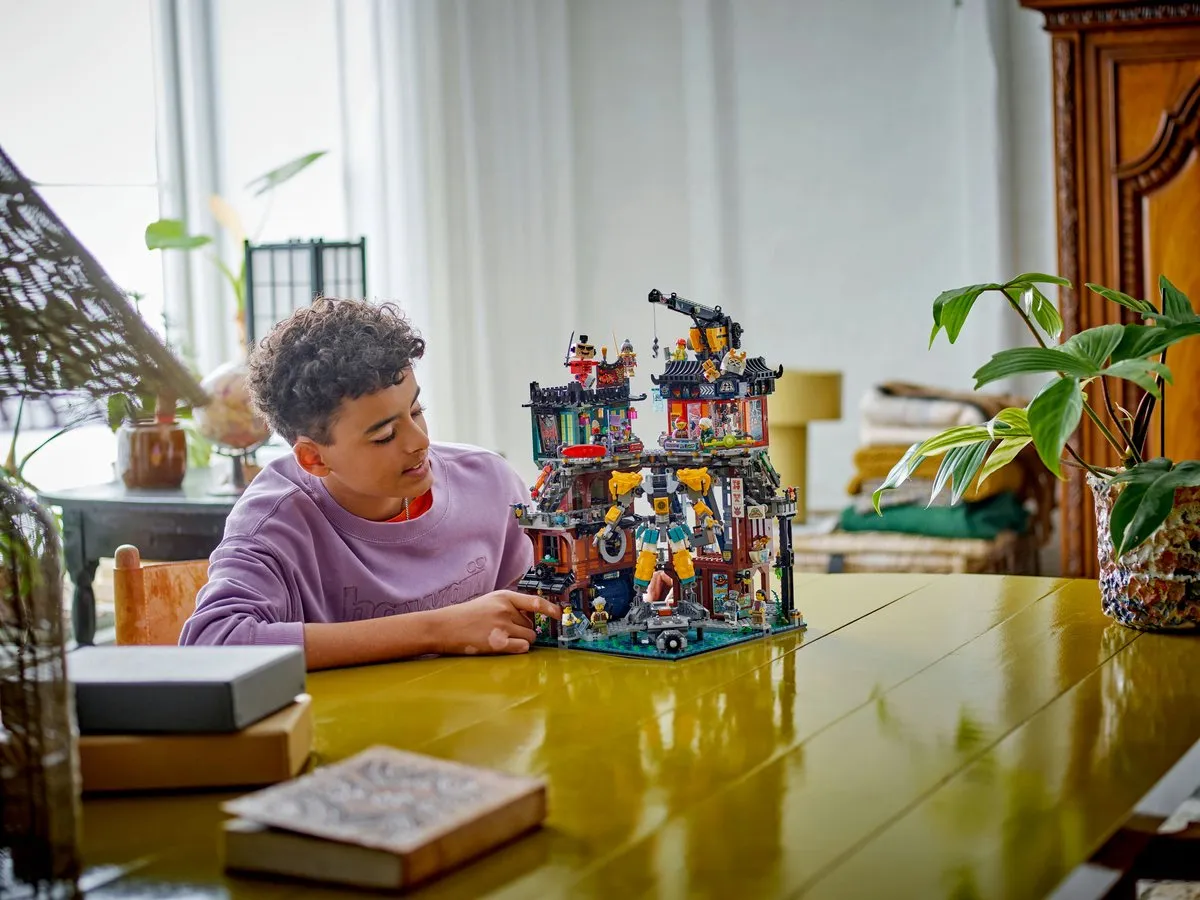 LEGO Ninjago City Werkplaatsen 71837 - 3244 Stukken - afbeelding 6 van 6