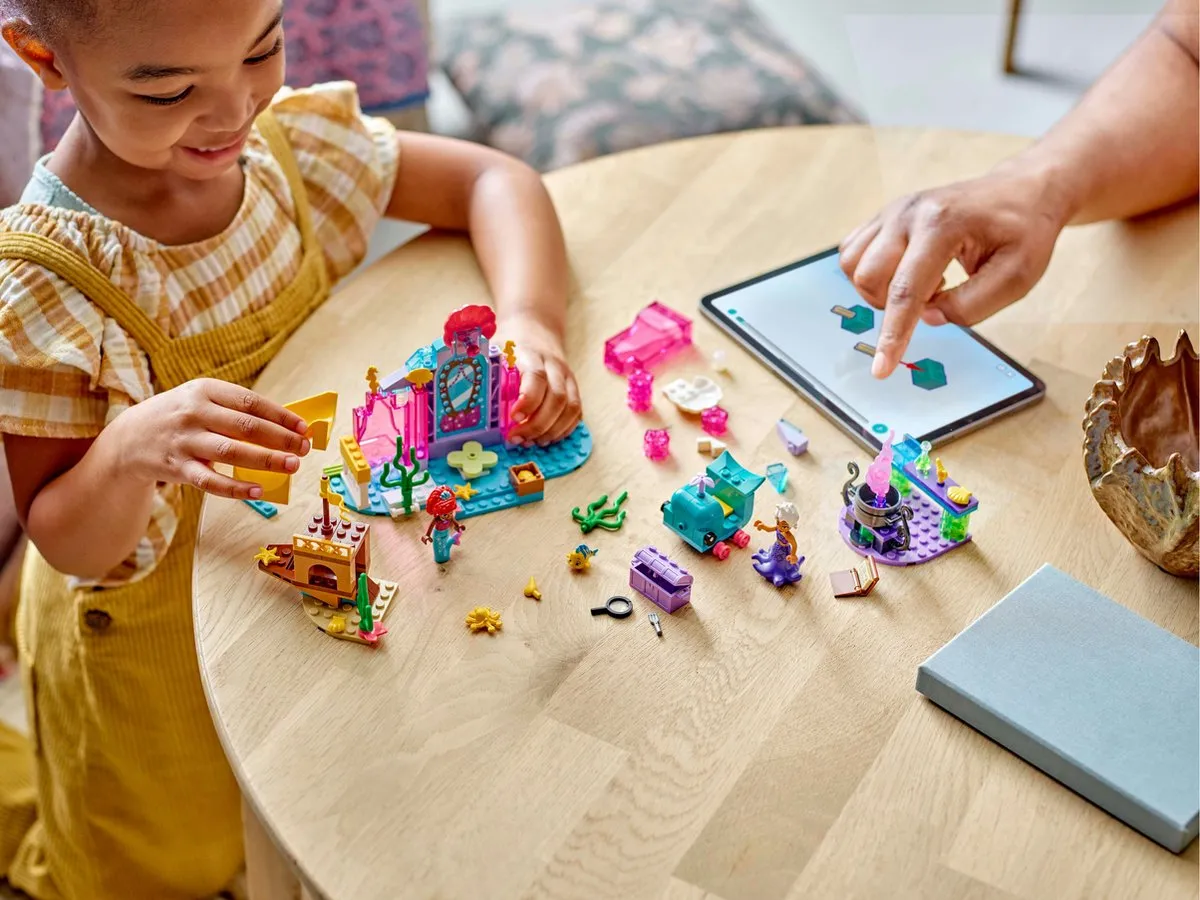 LEGO Disney Princess Ariëls Kristalgrot 43254 - 141 Stukken
