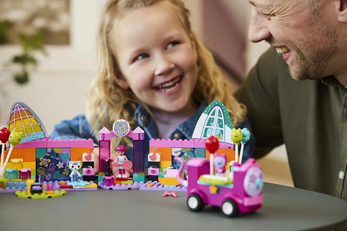 LEGO Gabby's Feestkamer 10797 - 252 Stukken - Blauw