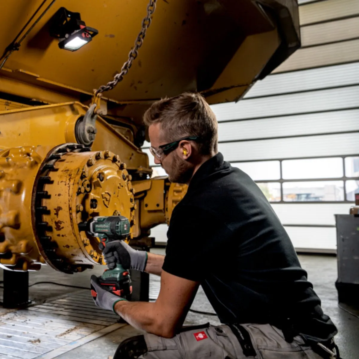 Metabo SSW 18 LTX 800 BL accu-slagmoersleutel 18 V 800 Nm 1/2" borstelloos + 2x accu 4,0 Ah + oplader