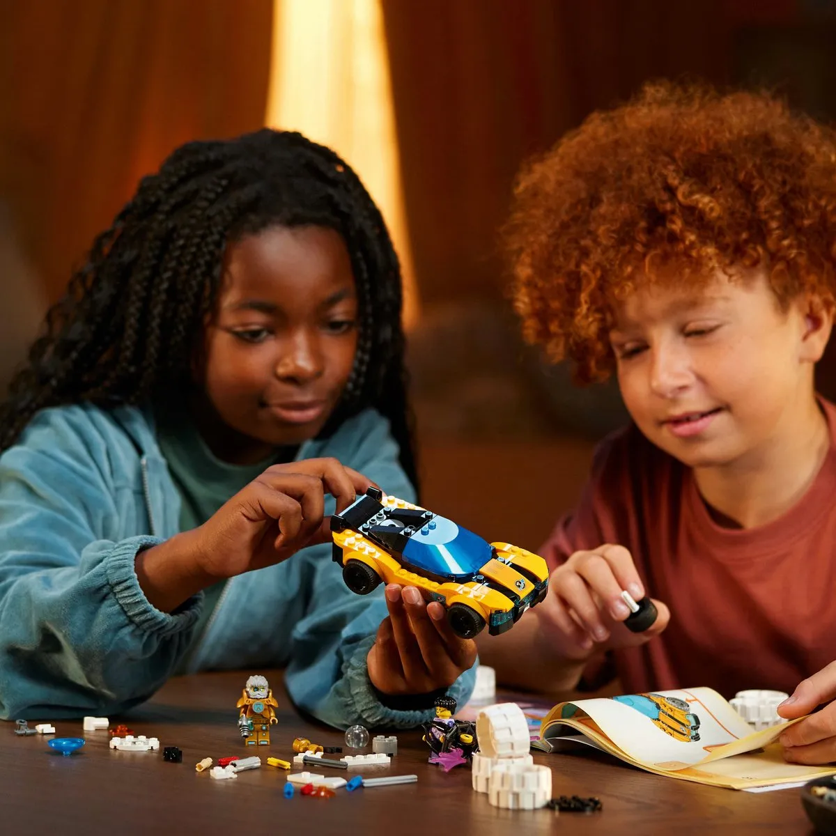 LEGO DREAMZzz De Ruimteauto van Meneer Oz 71475 - 350 Stukken - 2 Minifiguren - afbeelding 3 van 6