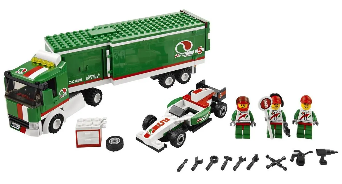 LEGO City Grand Prix Truck 60025 - 315 Stukken - afbeelding 2 van 4