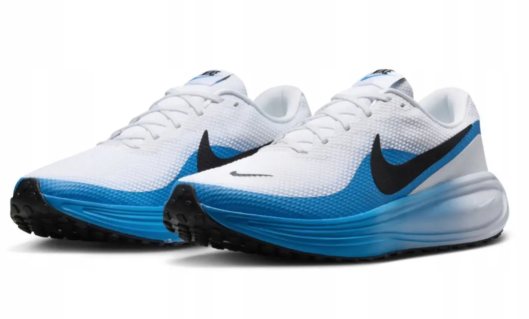 Nike Revolution 8 HJ9198-103 Hardloopschoenen - Maat 45 - Wit/Blauw