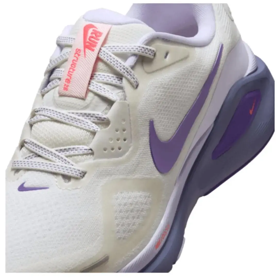 Nike Structure 26 Dames Hardloopschoenen 38.5 - Wit