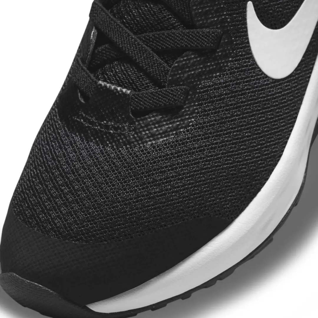 Nike Revolution 6 Next Nature Hardloopschoen DD1095-003 - 28.5