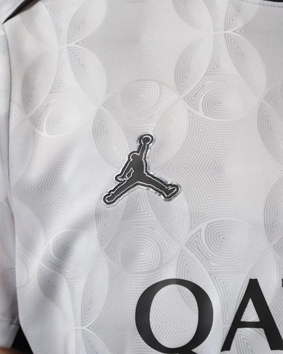 Nike Paris Saint-Germain Academy Pro Night Edition Voetbalshirt L - Grijs/Zwart