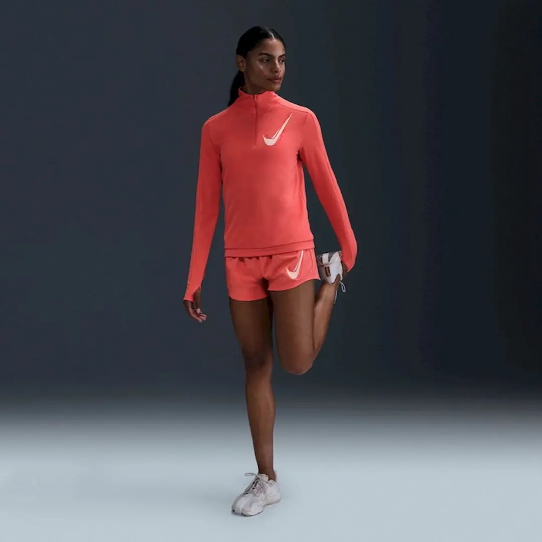Nike Swoosh Dri-FIT Half Zip LS Hardloopshirt - Maat S - Oranje/Wit