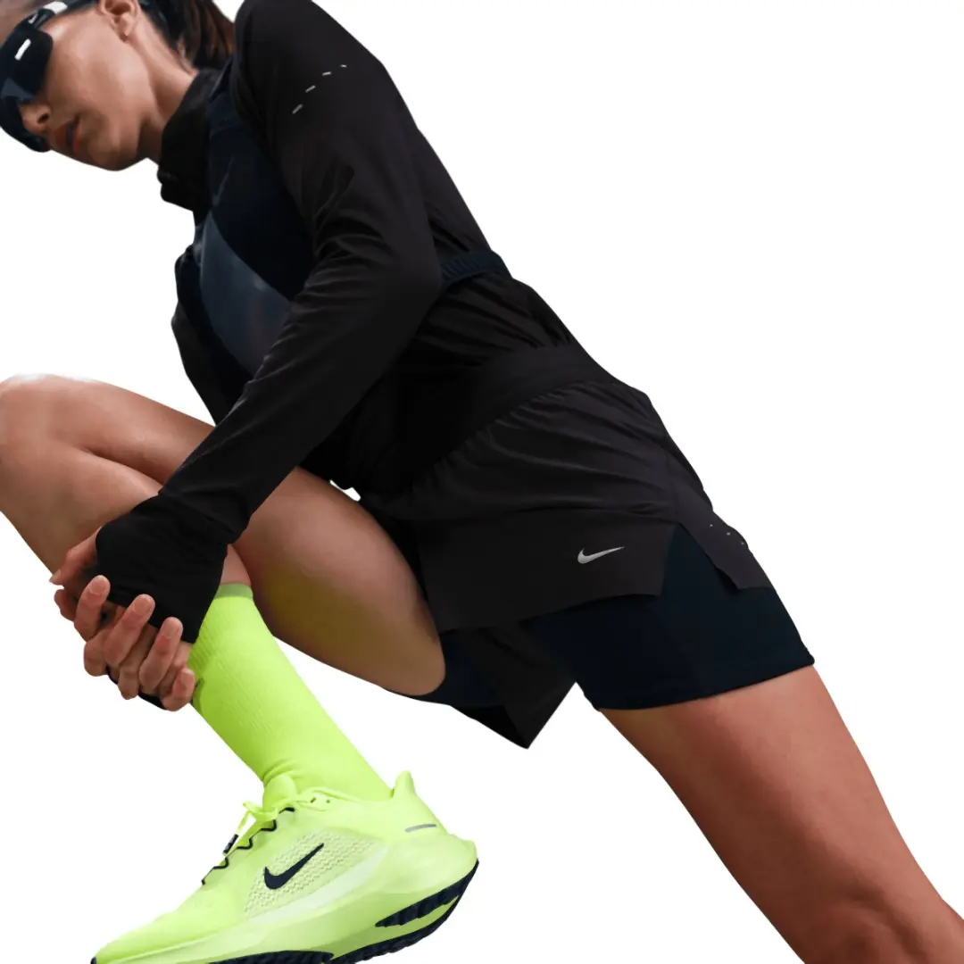 Nike Swift 2in1 Runningshorts HJ5376-010 - XS - Zwart