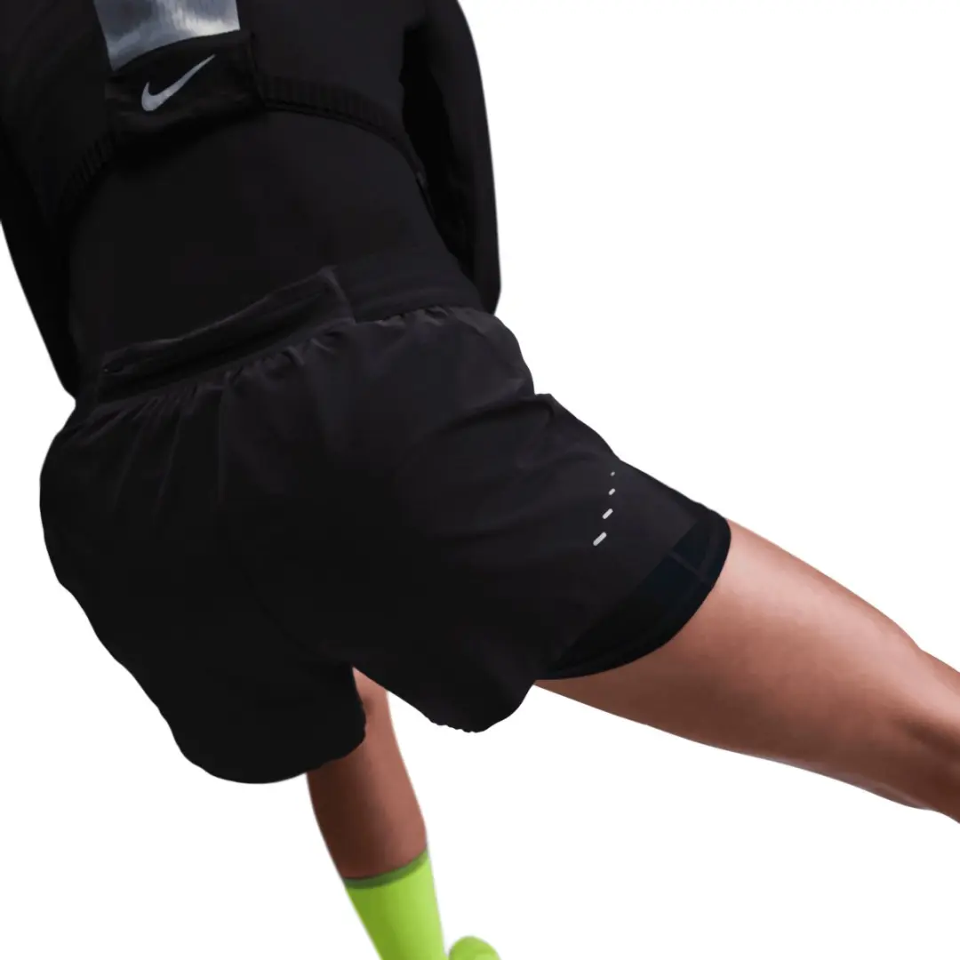 Nike Swift 2in1 Runningshorts HJ5376-010 - XS - Zwart