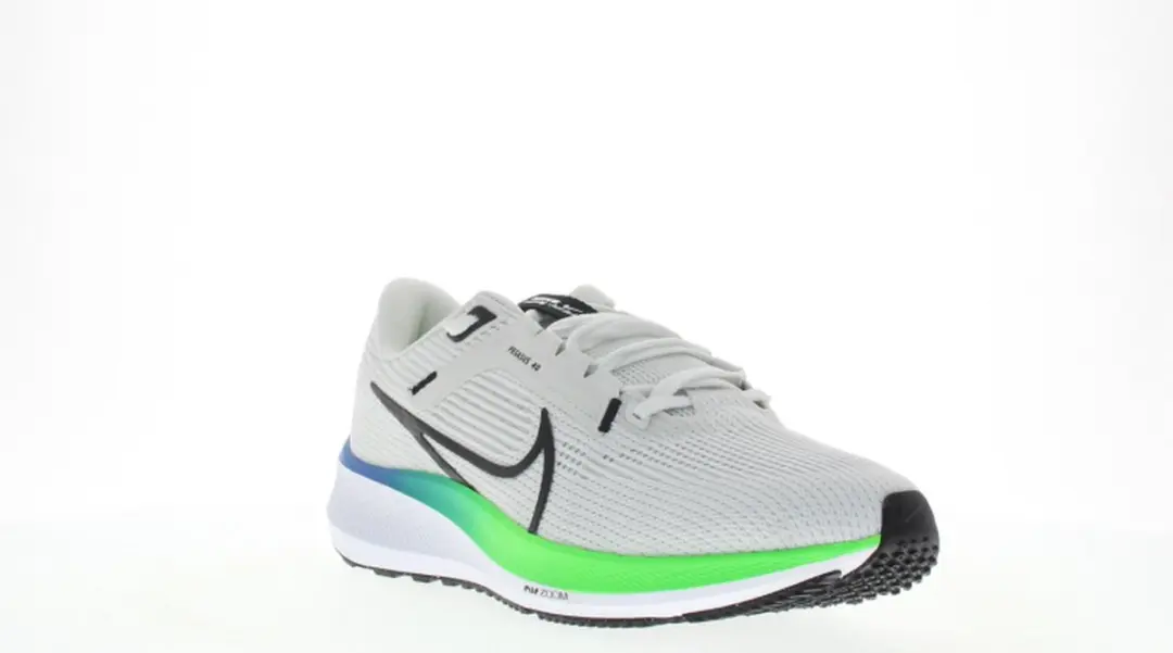 Nike Zoom Pegasus 40 DV3853-006 Hardloopschoenen - Maat 42
