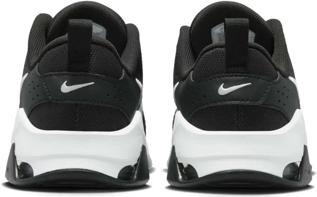 Nike Zoom Bella 6 DR5720-001 Sportschoenen - 37.5 - Zwart/Wit