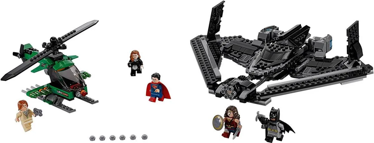LEGO Super Heroes Luchtduel 76046 - 517 Stukken - 5 Minifiguren - afbeelding 2 van 6